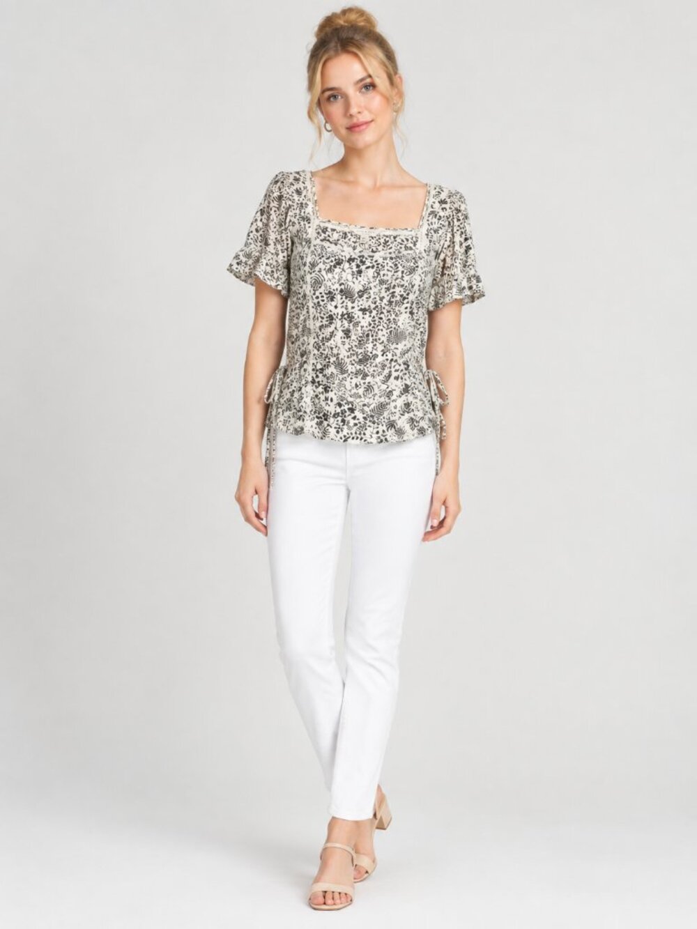 2/$30 Lucky Brand Ditsy Floral Print Square Neck Cinched Blouse Medium #A4531